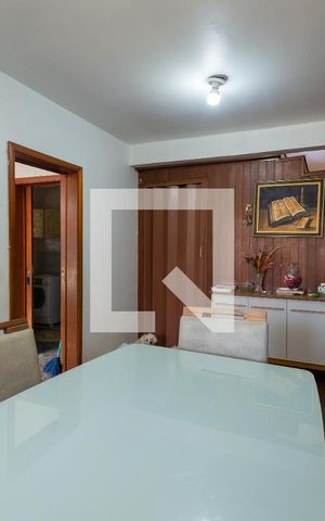 Casa à venda com 200m², 2 quartos e 1 vagaSala