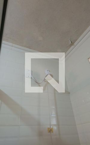 Casa à venda com 200m², 2 quartos e 1 vagaBanheiro