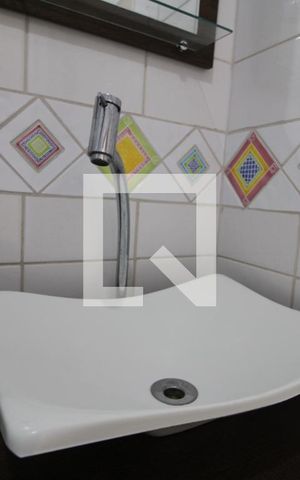 Apartamento para alugar com 49m², 2 quartos e 1 vagaPia do banheiro