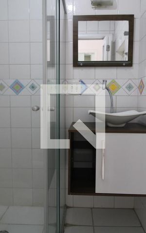Apartamento para alugar com 49m², 2 quartos e 1 vagaBanheiro