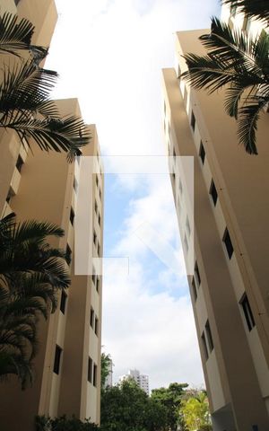 Apartamento para alugar com 49m², 2 quartos e 1 vagaFachada