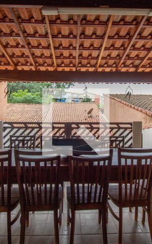 Casa para alugar com 300m², 3 quartos e 4 vagas Casa para alugar com 300m², 3 quartos e 4 vagasVaranda gourmet