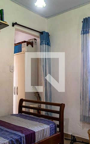 Casa à venda com 400m², 3 quartos e 5 vagas Casa à venda com 400m², 3 quartos e 5 vagasQuarto da casa 1