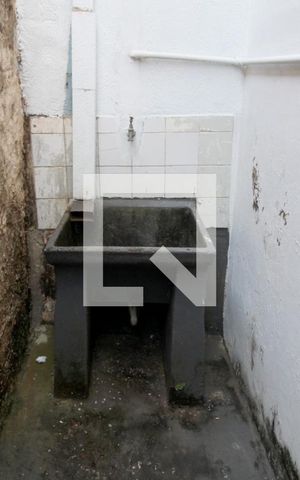 Casa para alugar com 15m², 2 quartos e sem vagaÁrea de Serviço