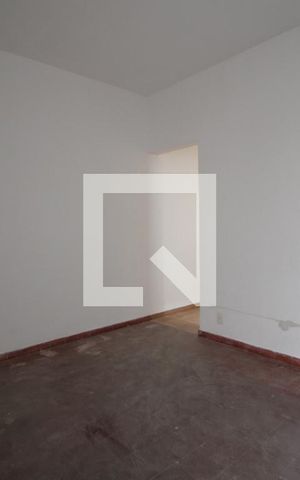 Casa para alugar com 15m², 2 quartos e sem vagaSala