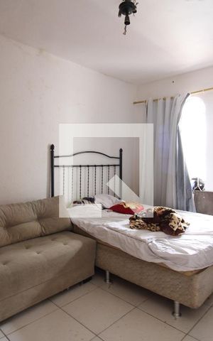 Casa de condomínio para alugar com 200m², 2 quartos e 1 vagaQuarto 1