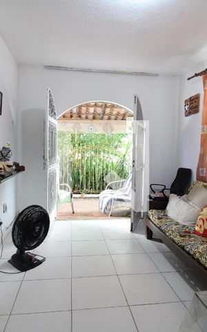 Casa de condomínio para alugar com 200m², 2 quartos e 1 vagaSala