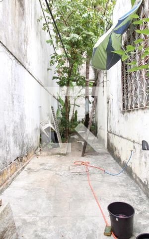 Casa de condomínio para alugar com 200m², 2 quartos e 1 vagaQuintal
