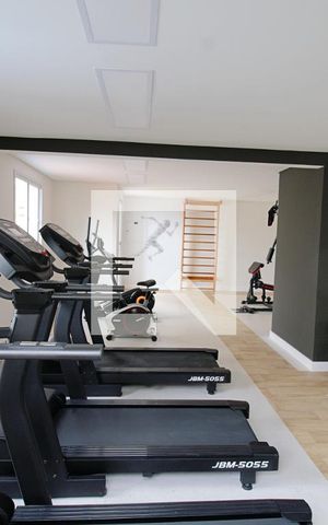 Apartamento à venda com 41m², 2 quartos e 1 vaga Apartamento à venda com 41m², 2 quartos e 1 vagaÁrea comum - Academia
