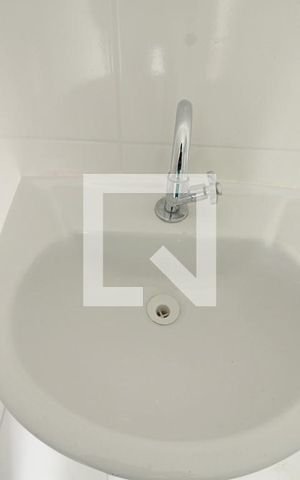 Apartamento à venda com 41m², 2 quartos e 1 vaga Apartamento à venda com 41m², 2 quartos e 1 vagaBanheiro