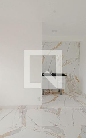 Apartamento à venda com 41m², 2 quartos e 1 vaga Apartamento à venda com 41m², 2 quartos e 1 vagaSala