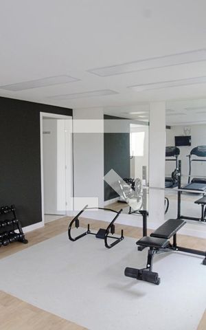 Apartamento à venda com 41m², 2 quartos e 1 vaga Apartamento à venda com 41m², 2 quartos e 1 vagaÁrea comum - Academia