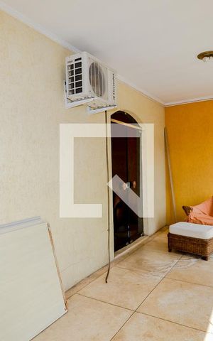 Casa para alugar com 326m², 3 quartos e 4 vagasVaranda da Suíte 1