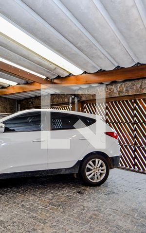 Casa para alugar com 326m², 3 quartos e 4 vagasGaragem