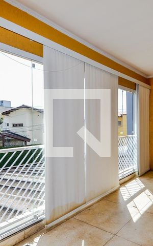 Casa para alugar com 326m², 3 quartos e 4 vagasVaranda da Suíte 1