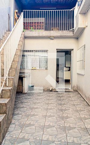 Casa à venda com 115m², 2 quartos e 1 vaga Casa à venda com 115m², 2 quartos e 1 vagaQuintal