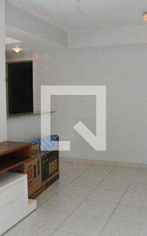 Apartamento para alugar com 80m², 2 quartos e 2 vagasSala com varanda