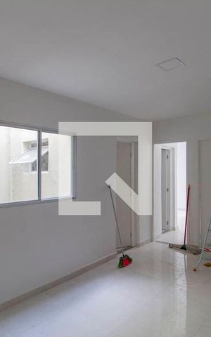 Apartamento à venda com 45m², 2 quartos e sem vaga Apartamento à venda com 45m², 2 quartos e sem vagaSala e Cozinha Integrada