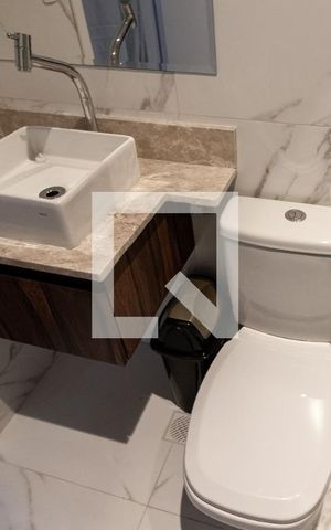 Studio para alugar com 25m², 1 quarto e sem vaga Studio para alugar com 25m², 1 quarto e sem vagaBanheiro