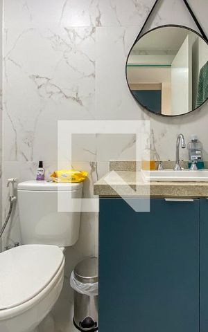 Studio à venda com 37m², 1 quarto e sem vaga Studio à venda com 37m², 1 quarto e sem vagaBanheiro