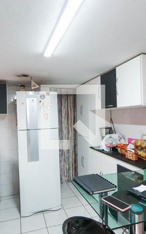 Casa à venda com 202m², 3 quartos e 3 vagas Casa à venda com 202m², 3 quartos e 3 vagasEdícula - Sala/Cozinha