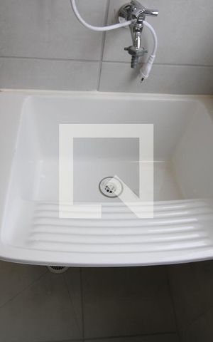 Apartamento à venda com 30m², 1 quarto e sem vagaDetalhe área de serviço 
