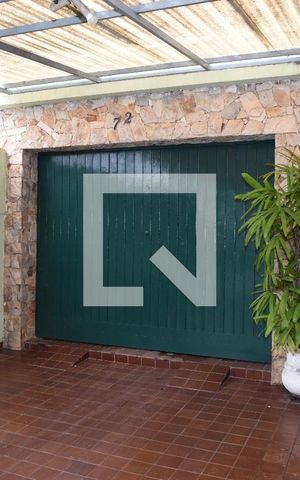 Casa à venda com 150m², 3 quartos e 3 vagasGaragem