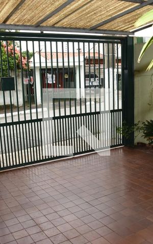 Casa à venda com 150m², 3 quartos e 3 vagasGaragem