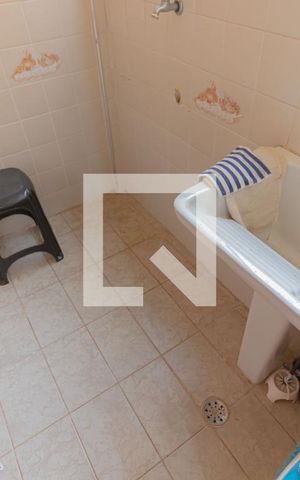 Apartamento à venda com 77m², 2 quartos e 1 vaga Apartamento à venda com 77m², 2 quartos e 1 vagaÁrea de Serviço