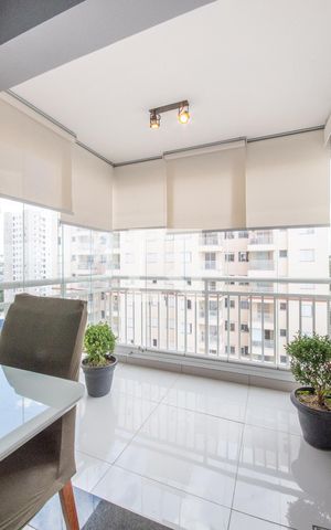 Apartamento à venda com 58m², 2 quartos e 1 vagaSacada da Sala