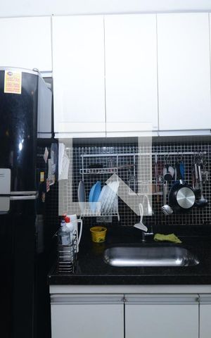 Apartamento à venda com 57m², 3 quartos e 1 vagaCozinha e Área de Serviço - Armários
