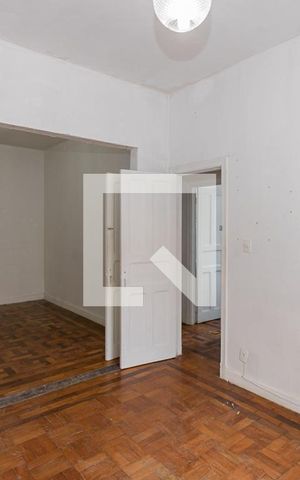 Casa para alugar com 180m², 1 quarto e sem vaga Casa para alugar com 180m², 1 quarto e sem vagaSala