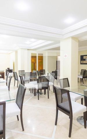 Apartamento à venda com 150m², 3 quartos e 3 vagas Apartamento à venda com 150m², 3 quartos e 3 vagasÁrea comum - Salão de festas