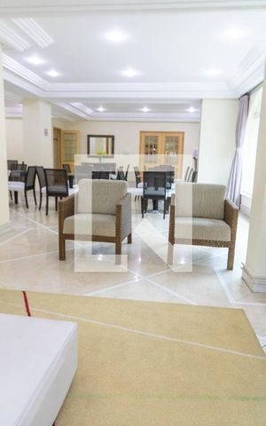 Apartamento à venda com 150m², 3 quartos e 3 vagas Apartamento à venda com 150m², 3 quartos e 3 vagasÁrea comum - Salão de festas