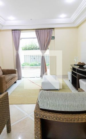 Apartamento à venda com 150m², 3 quartos e 3 vagas Apartamento à venda com 150m², 3 quartos e 3 vagasÁrea comum - Salão de festas
