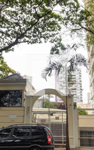 Apartamento à venda com 150m², 3 quartos e 3 vagas Apartamento à venda com 150m², 3 quartos e 3 vagasFachada