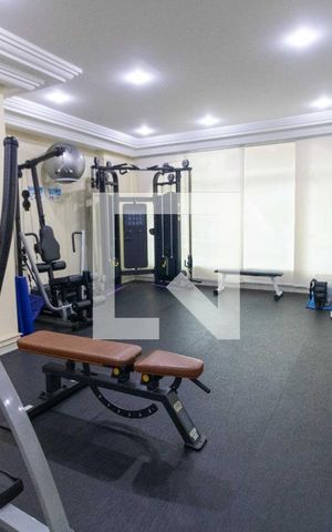 Apartamento à venda com 150m², 3 quartos e 3 vagas Apartamento à venda com 150m², 3 quartos e 3 vagasÁrea comum - Academia