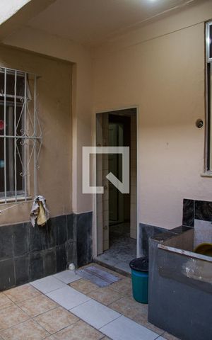 Casa à venda com 120m², 3 quartos e 1 vagaÁrea de Serviço