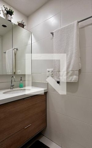 Studio à venda com 25m², 0 quarto e sem vaga Studio à venda com 25m², 0 quarto e sem vagaBanheiro