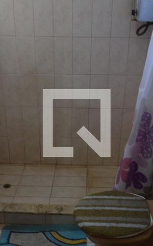 Casa à venda com 600m², 3 quartos e 3 vagasBanheiro