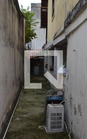 Casa à venda com 600m², 3 quartos e 3 vagasCorredor