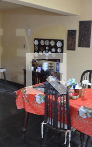 Casa à venda com 600m², 3 quartos e 3 vagasCopa