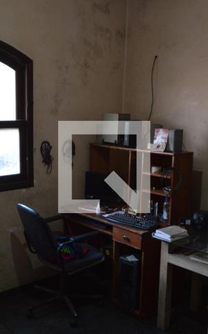 Casa à venda com 600m², 3 quartos e 3 vagasQuarto 2