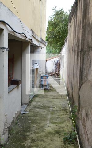 Casa à venda com 600m², 3 quartos e 3 vagasCorredor
