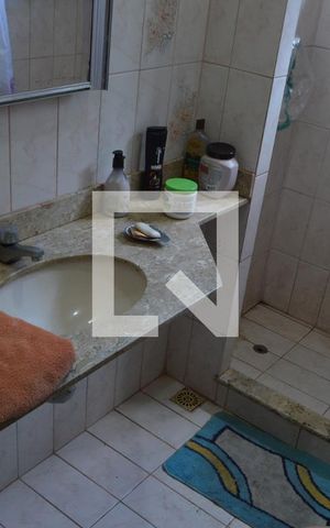 Casa à venda com 600m², 3 quartos e 3 vagasBanheiro