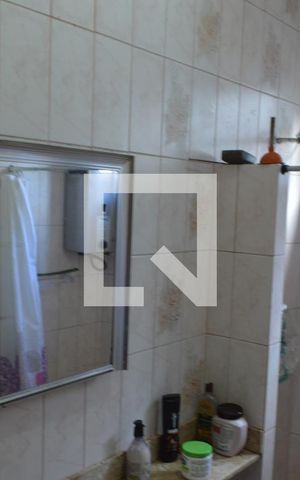 Casa à venda com 600m², 3 quartos e 3 vagasBanheiro