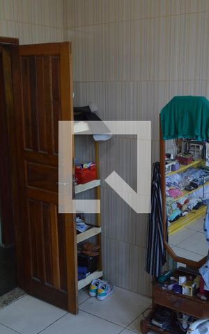 Casa à venda com 600m², 3 quartos e 3 vagasBanheiro da SuíteBanheiro da Suíte