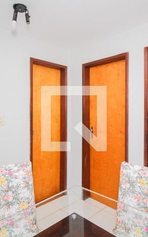 Apartamento para alugar com 64m², 3 quartos e sem vaga Apartamento para alugar com 64m², 3 quartos e sem vagaSala