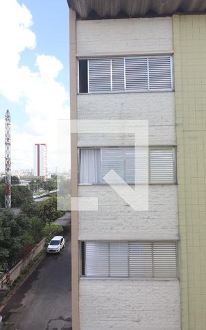 Apartamento à venda com 60m², 2 quartos e 1 vagaJanela Quarto 2