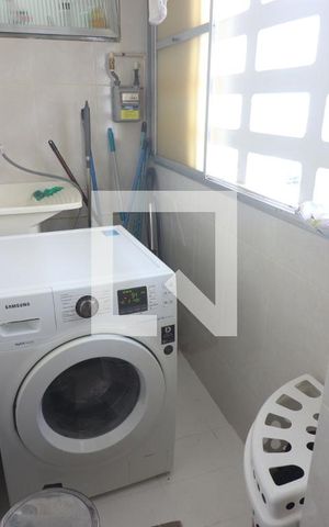 Apartamento à venda com 60m², 2 quartos e 1 vagaÁrea de Serviço